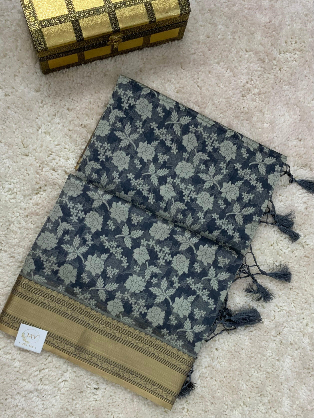 Grey Musleen Cotton Saree with Thread Jaal work - first