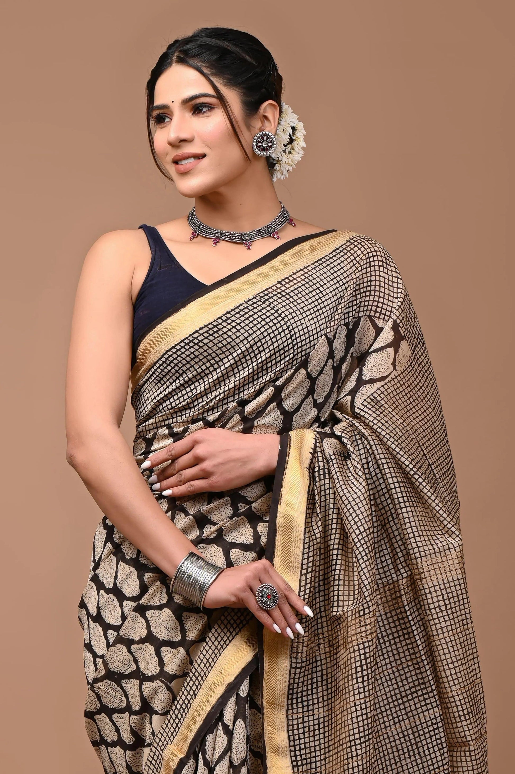 Beige Maheshwari cotton silk saree with hand block print fancy - second