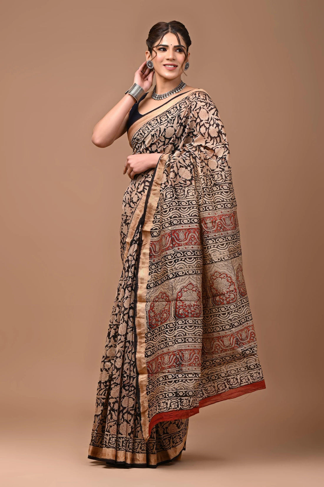 Beige Maheshwari cotton silk saree with hand block print - first